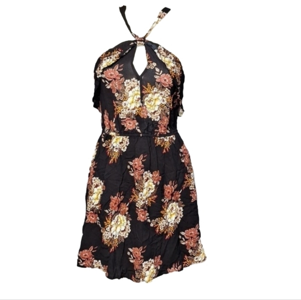 Chloe & Katie Tillys Dress Sleeveless Floral Keyhole Ruffle